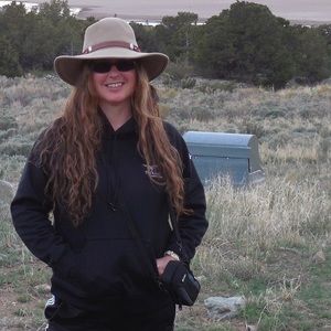 Meet your Posher, Christy